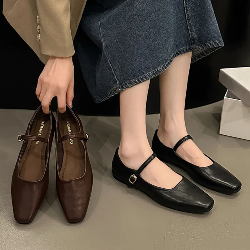 Sepatu flat wanita French Squa - Leatherwork In French ulasan dan harga