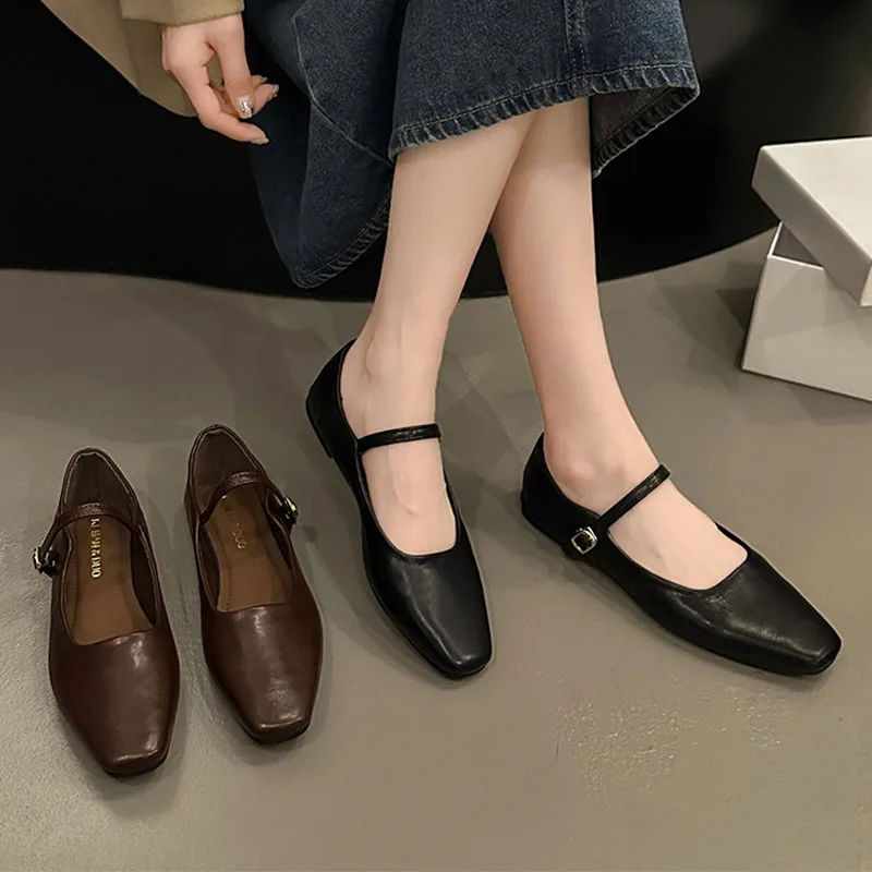 Sepatu flat wanita French Squa - Leatherwork In French ulasan dan harga