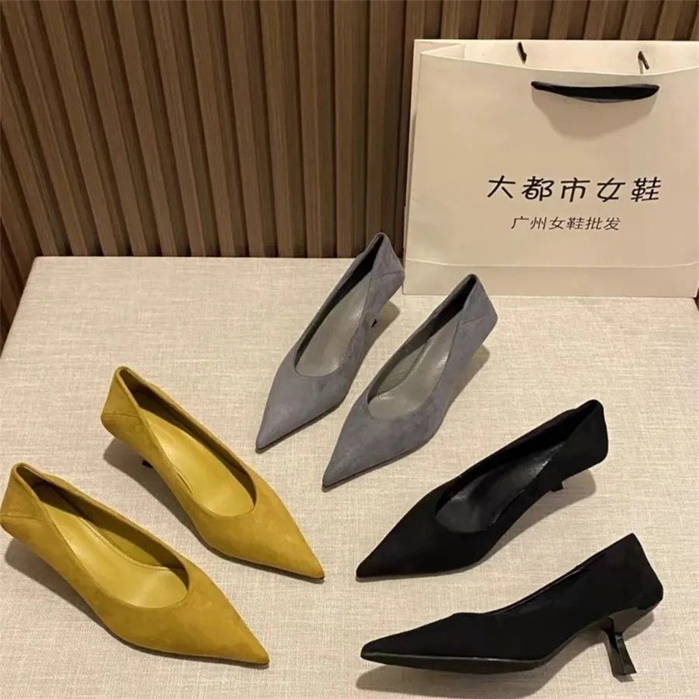 Sepatu Hak Tinggi Wanita Model - Leatherwork In French ulasan dan harga