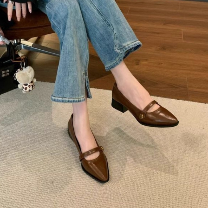 Sepatu Mary Jane Hak Tebal Vin - Leatherwork In French ulasan dan harga