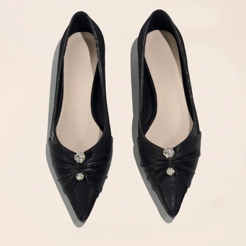 Sepatu wanita model slip-on be - Leatherwork In French ulasan dan harga