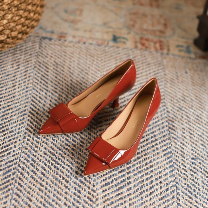 Sepatu Hak Tinggi untuk Wanita - Leatherwork In French ulasan dan harga
