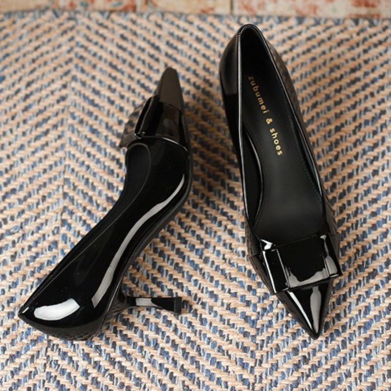 Sepatu Hak Tinggi untuk Wanita - Leatherwork In French ulasan dan harga